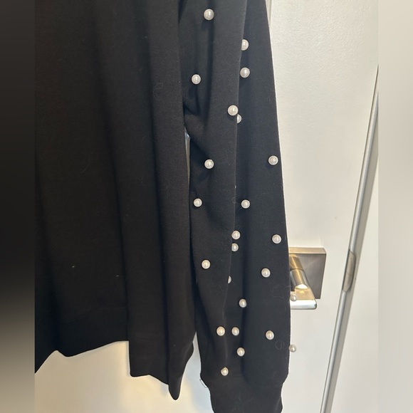 SALE 3/$15 Crew neck sweatshirt with pearl detail on sleeves - Picture 2 of 3